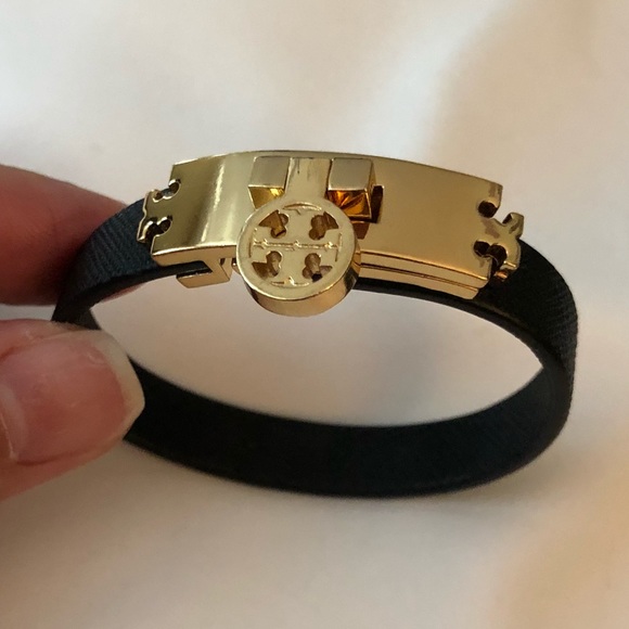 Tory Burch turn lock bracelet - Picture 1 of 7